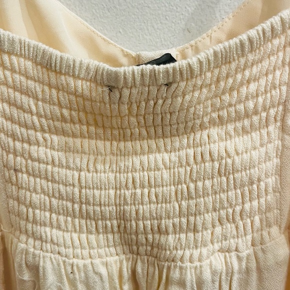 Ivory buttoned high-slit maxi dress - Picture 8 of 8